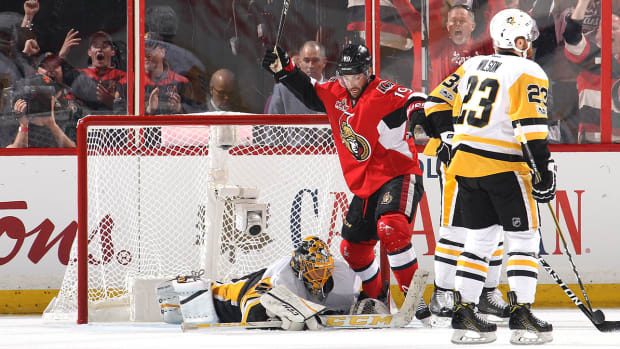 derik-brassard-senators-nhl-1300.jpg